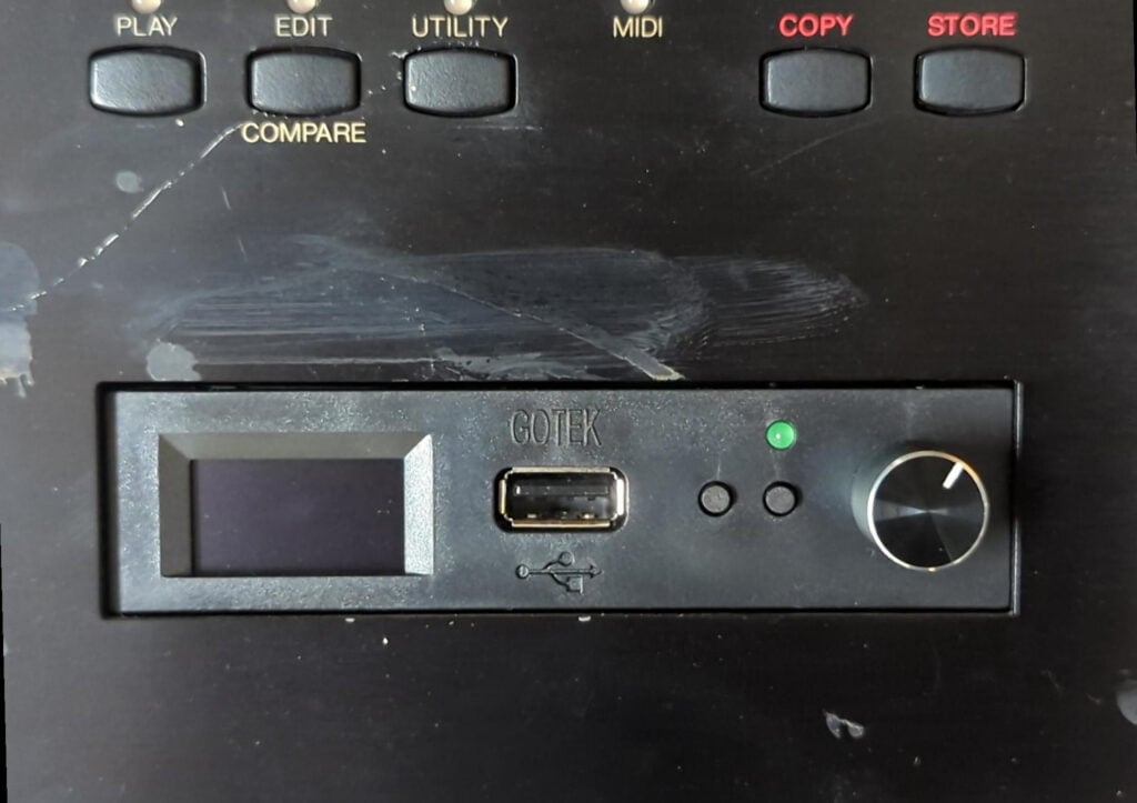 Gotek installed in VL1-m.